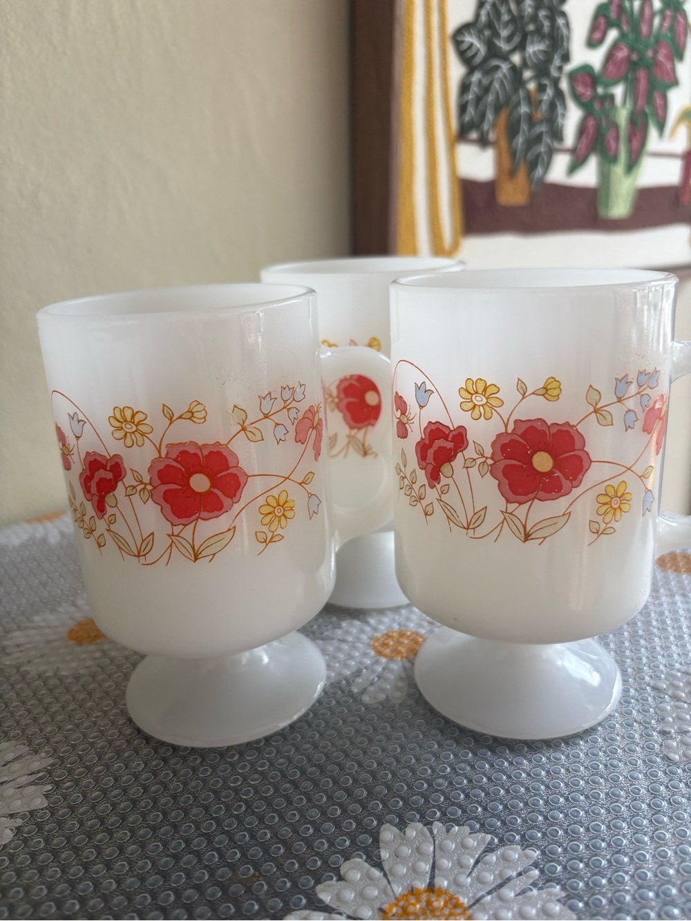 Vintage 70s Corelle Wildflower Milk Glass Footed Pedestal Mugs Set of 3